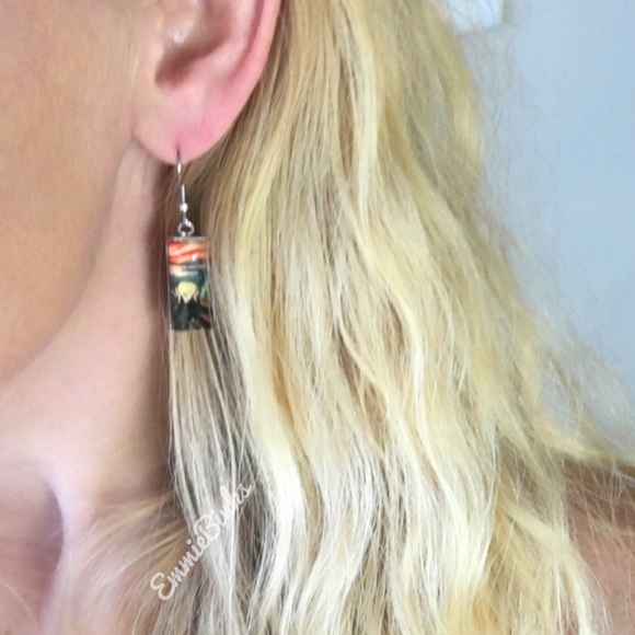 New ‘The Scream’ Art Series Drop Dangle Earrings | Munch Art Print - Painting - Picture 10 of 14